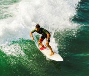 开云体育-黄潜破咒法兰西，莱万登峰夺天命，一场关于唯一性的足球哲学