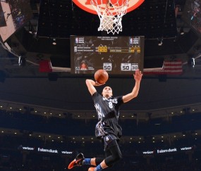 开云体育平台APP-欧冠淘汰赛之夜，文班亚马数据全面爆炸