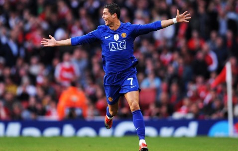 开云体育app-德甲争冠战焦点战启示，曼城打穿战术对中国足球的镜鉴