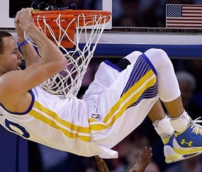 开云体育视频直播-北欧铁骑绝境逢生，阿劳霍关键进球定乾坤，芬兰险胜伊拉克书写历史