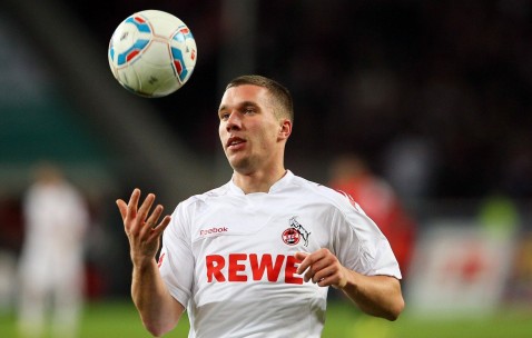 开云体育app-北欧风暴逆转安达卢西亚之夜，拉亚一夫当关，挪威奇迹终结贝蒂斯主场神话