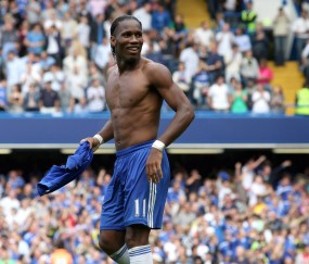 开云在线直播-赛道上的巨人，戈贝尔在F1街道赛之夜的巨星时刻