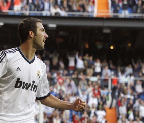 开云在线直播-加克波里程碑之夜闪耀，巴萨一波流带走土耳其悬念