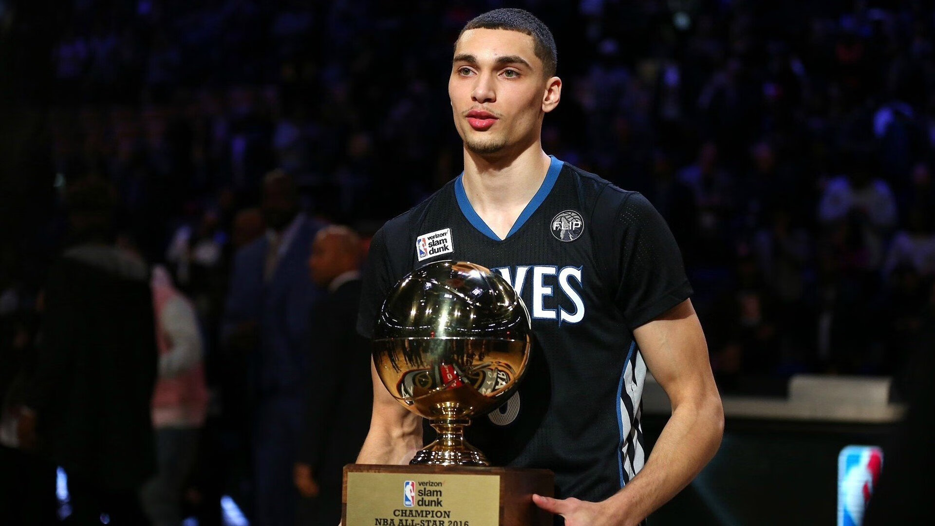 统治与枷锁，恩比德全能风暴席卷全场，雷霆式防守窒息公牛进攻